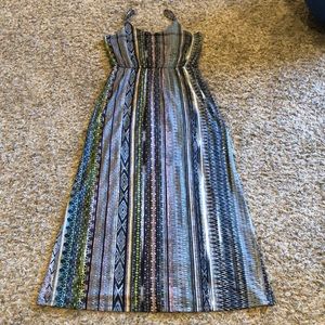 Maurices maxi dress size M